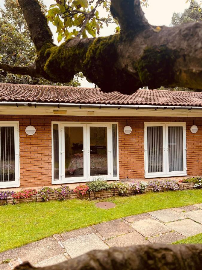 Selborne Studios Off Road Gated Parking Coventry Exterior foto